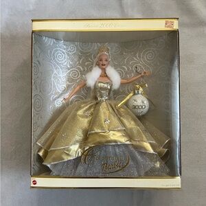 Mattel Vintage Barbie Celebration Special Edition 2000 Holiday Doll
